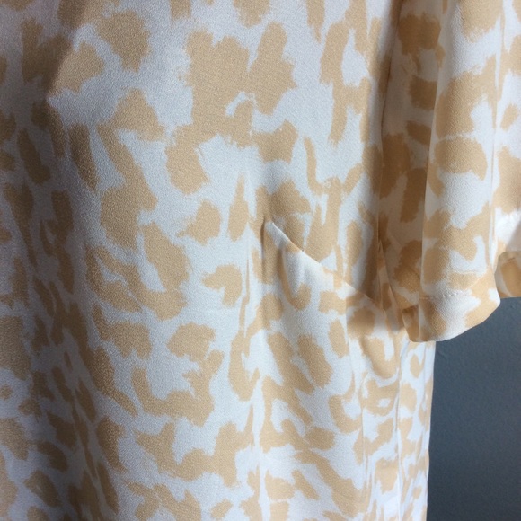 NWT A New Day Cheetah Print Cream Silky blouse L - Picture 7 of 15